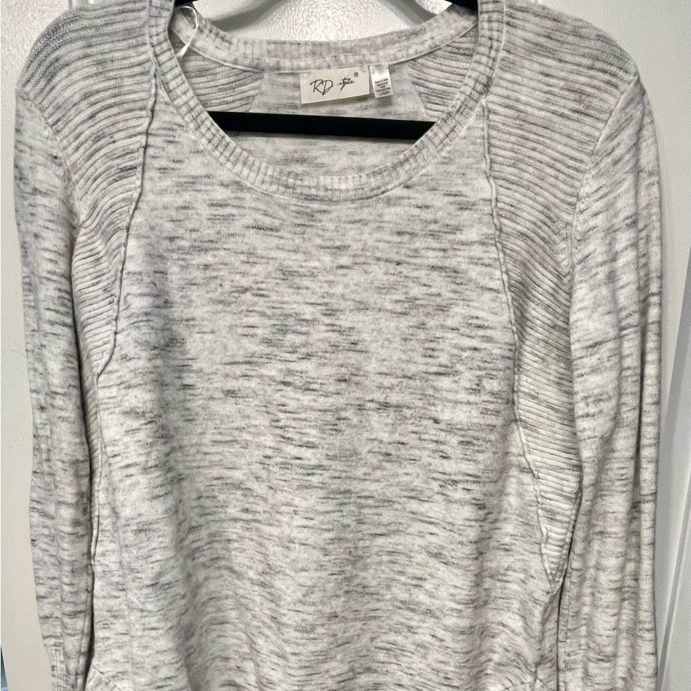 EUC! RD Style's McKinley Ribbed Detail Sweater Women's Gray L/S Top Size Large - Picture 10 of 10